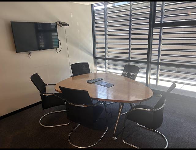 217M² OFFICE TO LET IN MENLYN